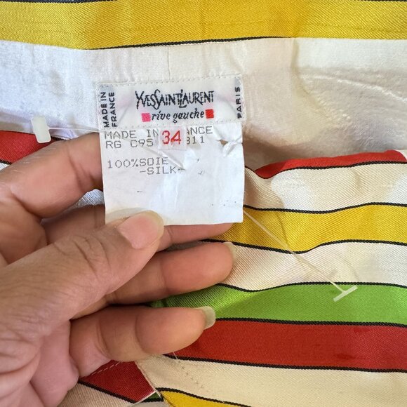 NWOT Vintage Yves Saint Laurent 100% Silk Button Up Multicolor Peplum Top SizeXS - Picture 8 of 10